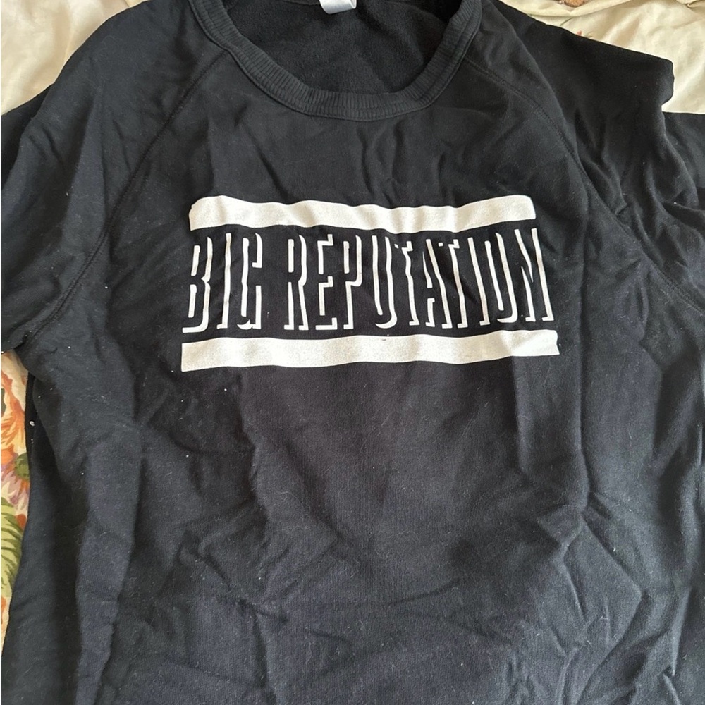 Taylor Swift Big Reputation sweatshirt tee official merch size M